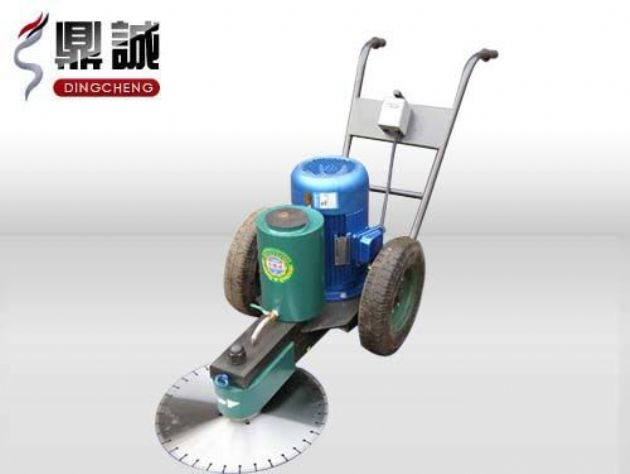 點(diǎn)擊查看詳細(xì)信息<br>標(biāo)題：手推式切樁機(jī) 閱讀次數(shù)：13971