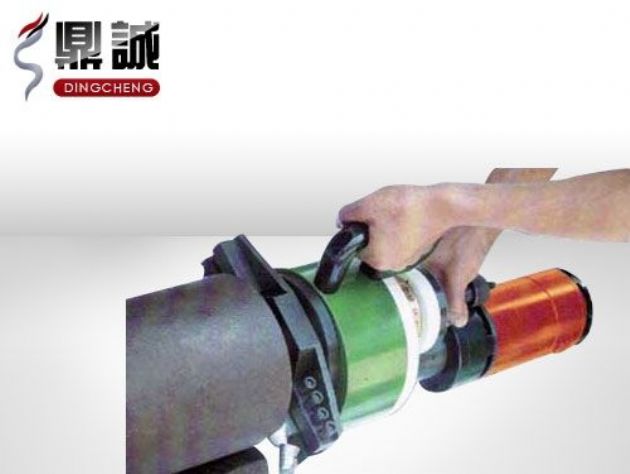 點擊查看詳細信息<br>標題：Y型內(nèi)漲式管子坡口機 閱讀次數(shù)：4999