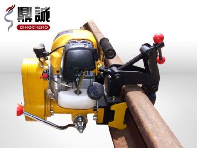 點(diǎn)擊查看詳細(xì)信息<br>標(biāo)題：內(nèi)燃鋼軌鉆孔機(jī) 閱讀次數(shù)：4962